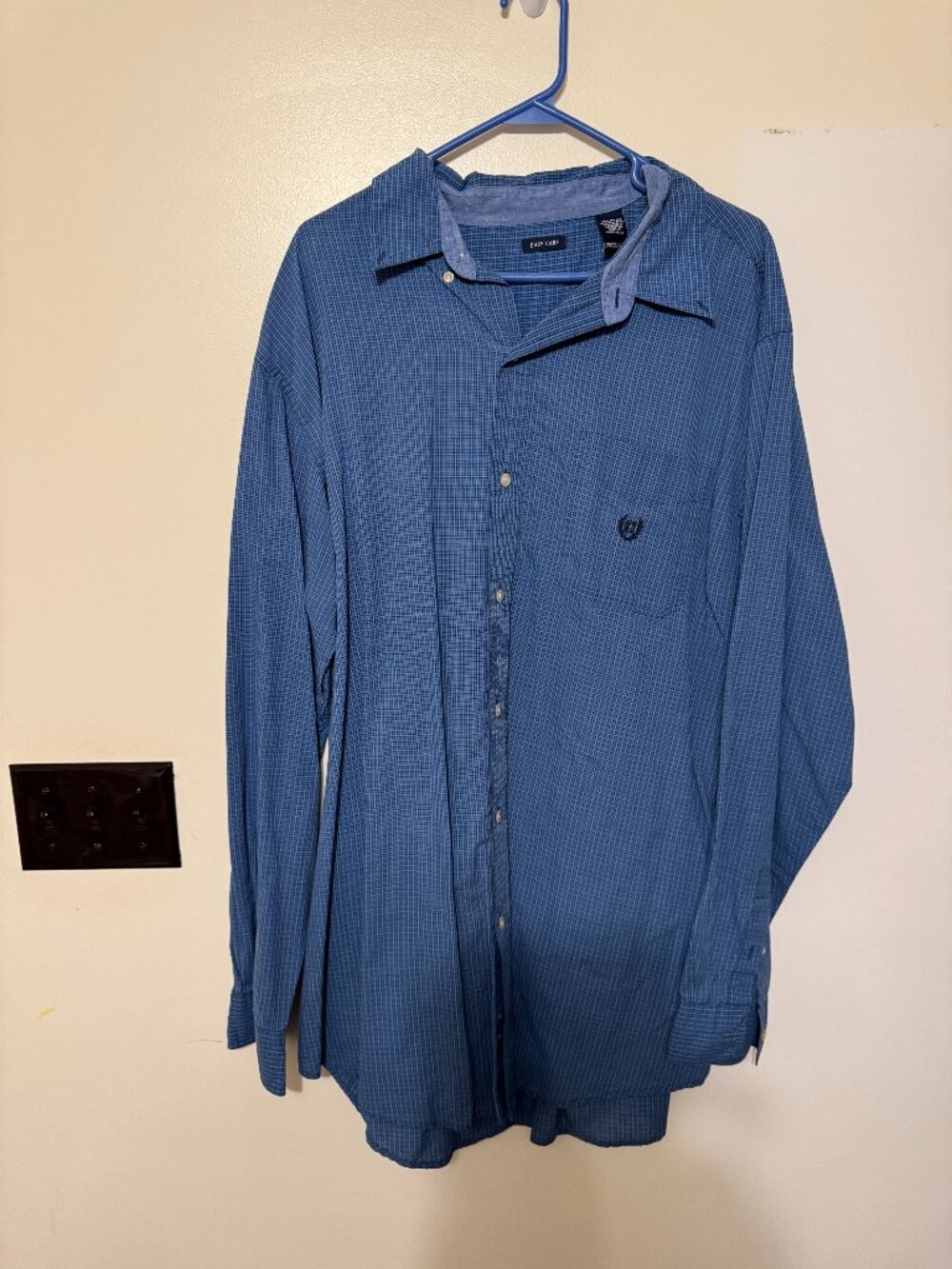 2XLT long sleeve shirt Blue and black good shape. No iron